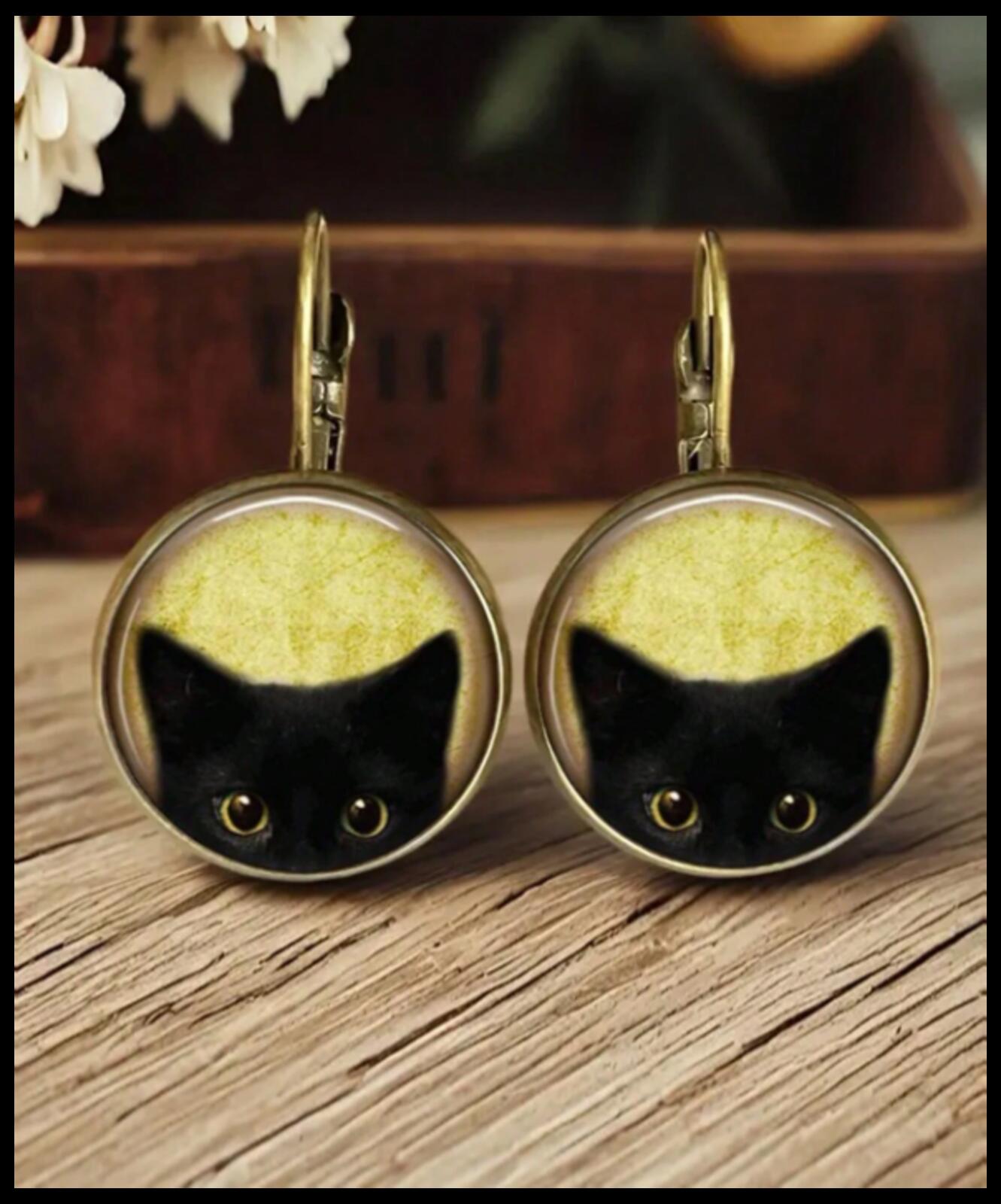 Round vintage style black cat - Earrings - Gold - 1"