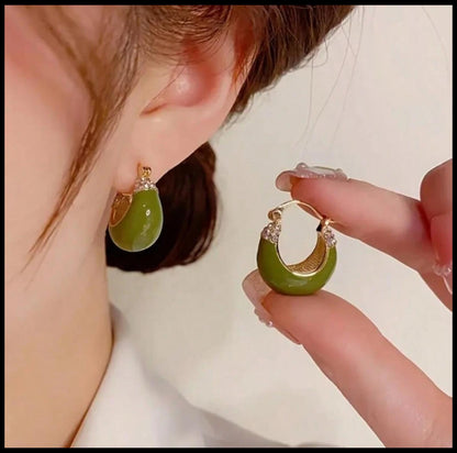 Green retro enamel hoop earrings - Earrings - Gold - 3/4"
