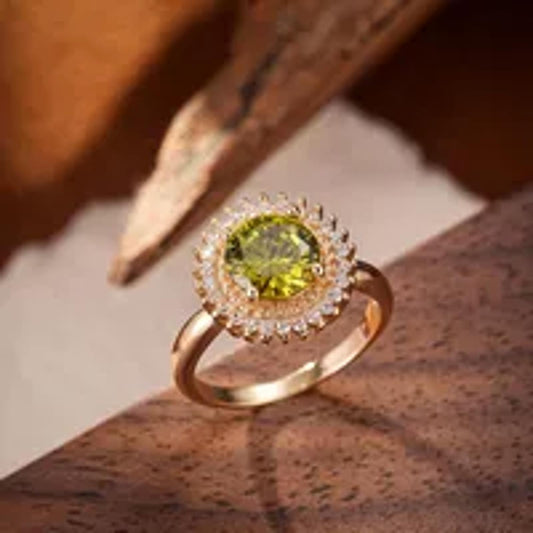 Olive green circle halo - Ring - Gold - CZs - Size 9