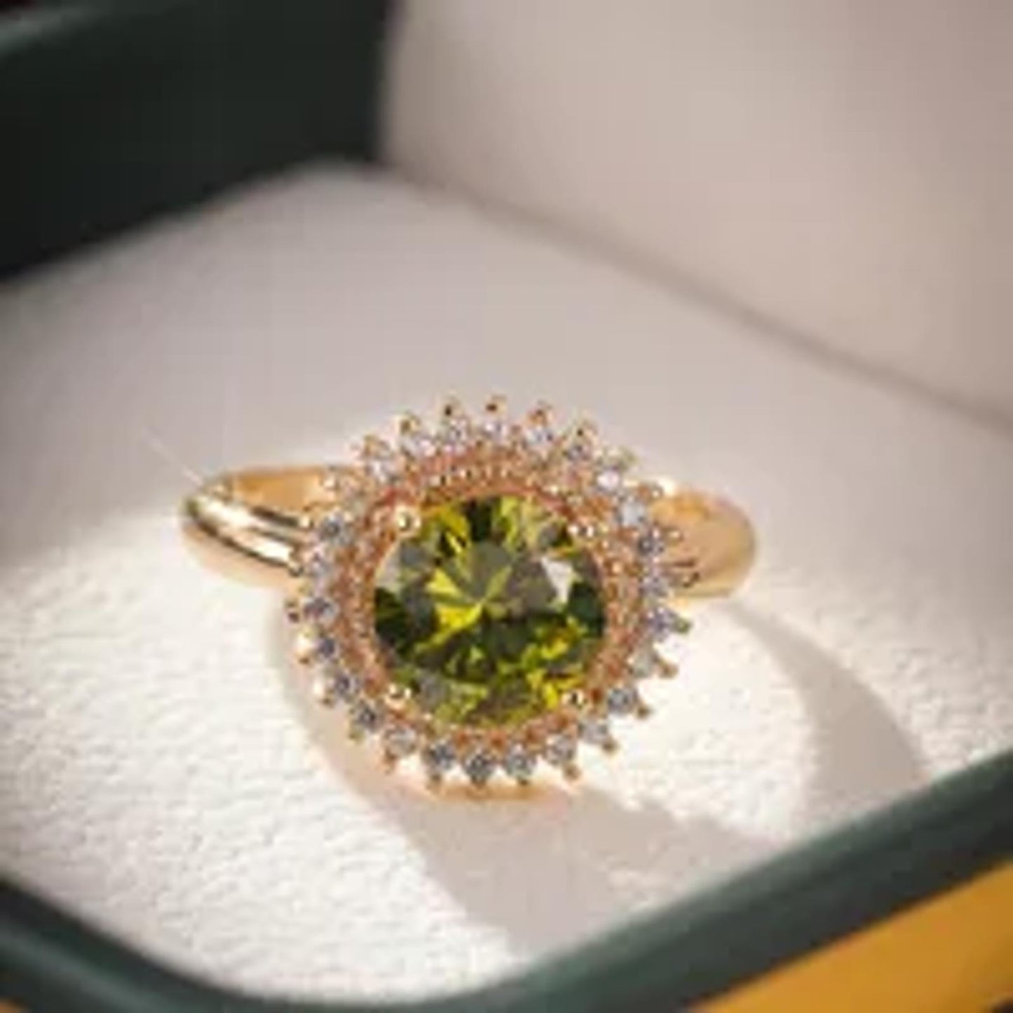 Olive green circle halo - Ring - Gold - CZs - Size 9