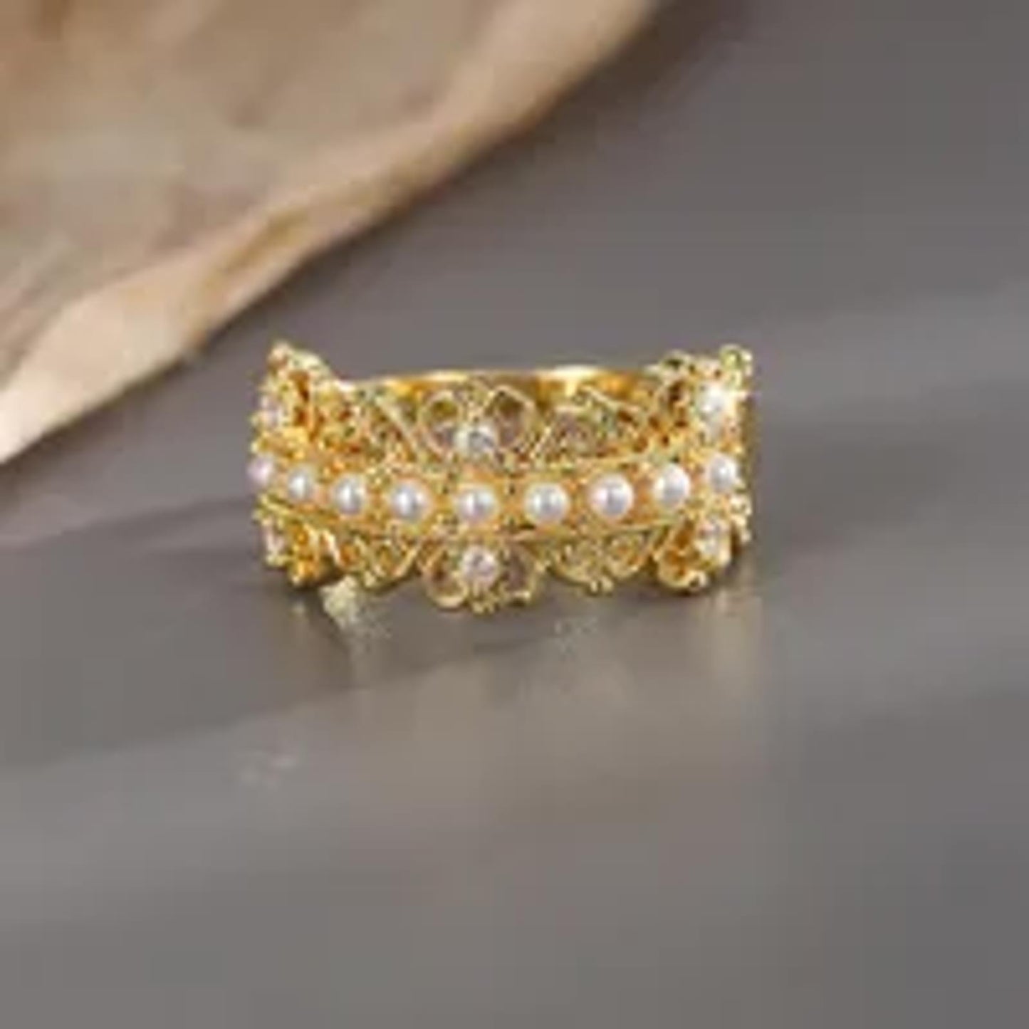 Filigree and pearl band - Ring - Gold - CZs - Size 9