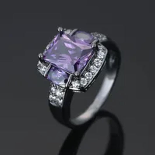 Purple square - Ring - Black gold - CZs - Size 6
