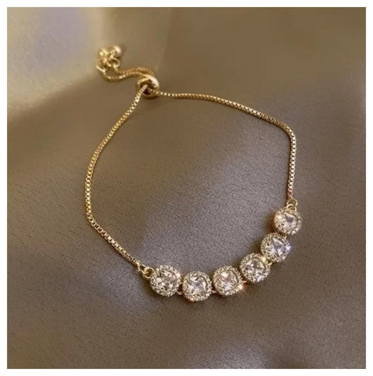 Round halo stone - Bracelet - Gold - CZs - adjustable