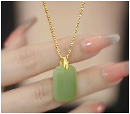 Rectangle jade color - Necklace - Gold - 18"