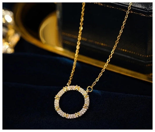 Xs and O Round - Necklace - Gold - CZs - 18"