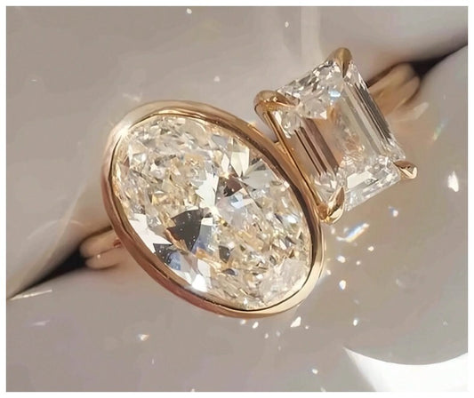 Oval and radiant - Ring - Gold - CZs - Size 8