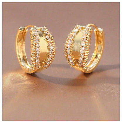 Stone rimmed hoop - Earrings - Gold - CZs - 1"