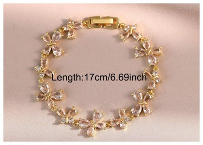 Teardrop bow - Bracelet - Gold - CZs - 7"