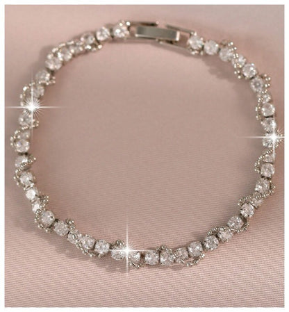 Twirled sparkle - Bracelet - Silver - CZs - 7"