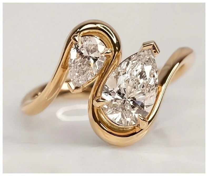 Double teardrop pear - Ring - Gold - CZs - Size 10