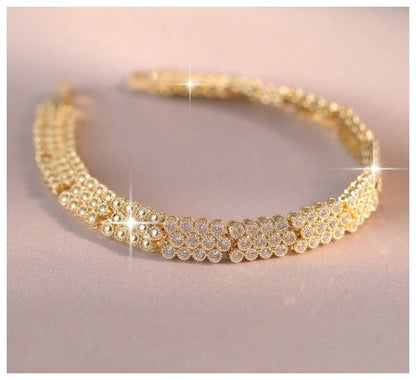 Round stone link - Bracelet - Gold - CZs - 7.5"