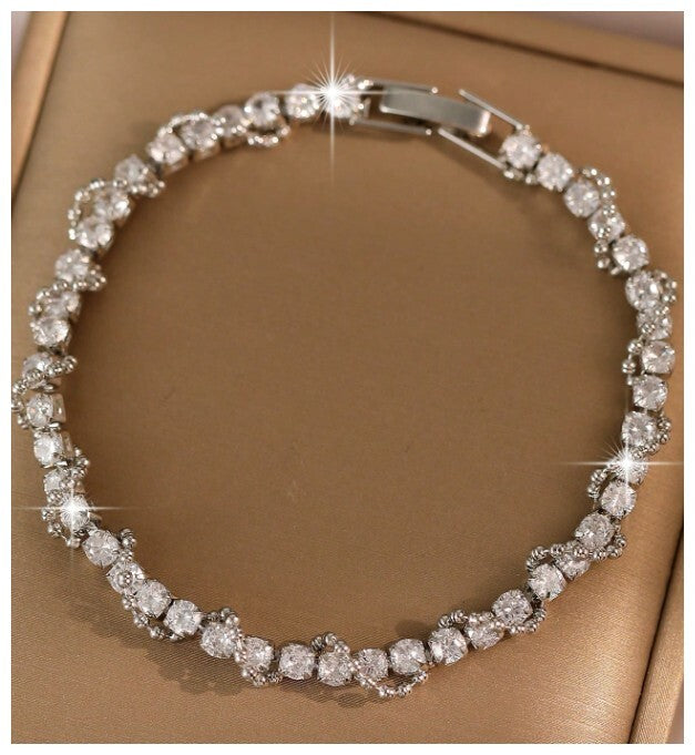 Twirled sparkle - Bracelet - Silver - CZs - 7"