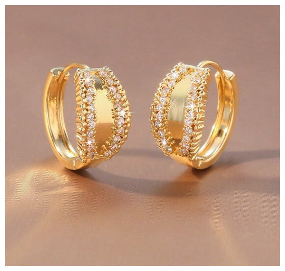 Stone rimmed hoop - Earrings - Gold - CZs - 1"