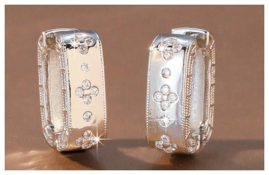 Clover accent hoops - Earrings - Silver - CZs - .7"