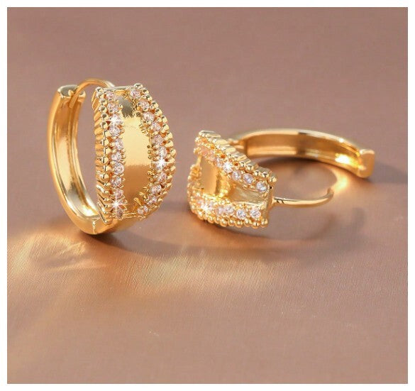 Stone rimmed hoop - Earrings - Gold - CZs - 1"