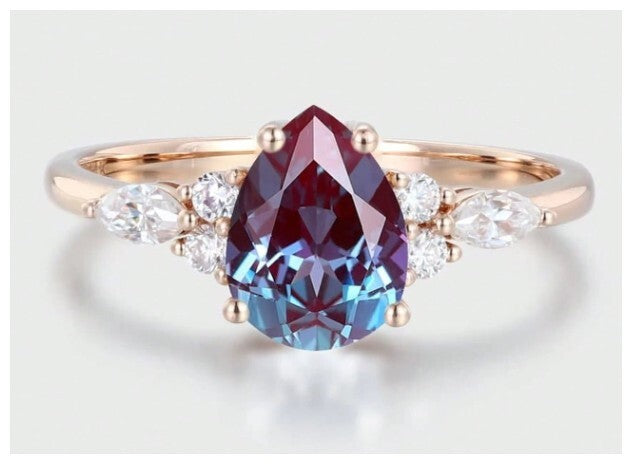 Rainbow pear shaped - Ring - Gold - CZs - Size 10