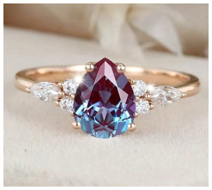 Rainbow pear shaped - Ring - Gold - CZs - Size 8