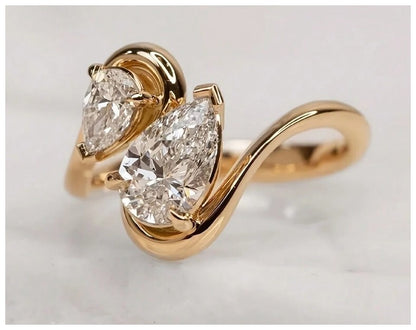 Double teardrop pear - Ring - Gold - CZs - Size 8