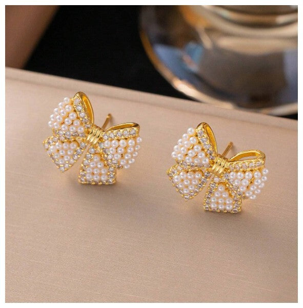 Pearl accent bow - Necklace/Earring set - Gold - CZs - 18"