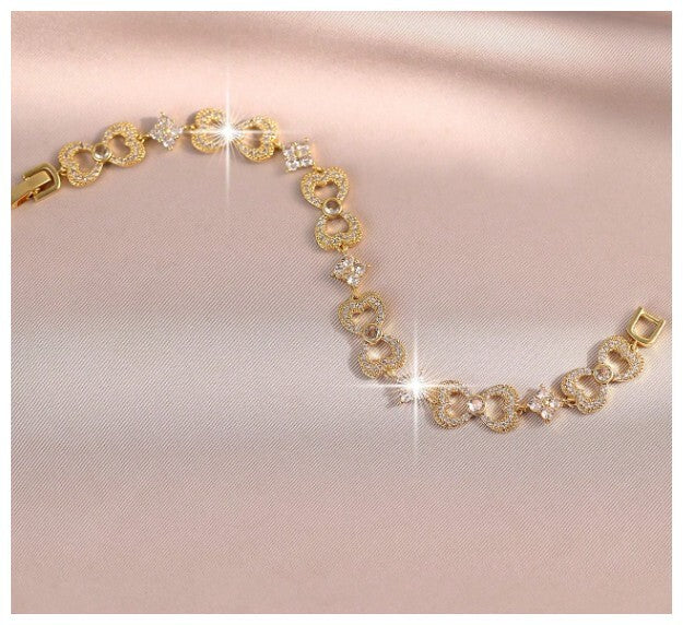 Heart bow design- Bracelet - Gold - CZs - 7"