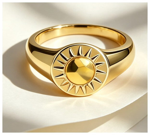 Yellow sun - Ring - Gold - CZs - Size 6