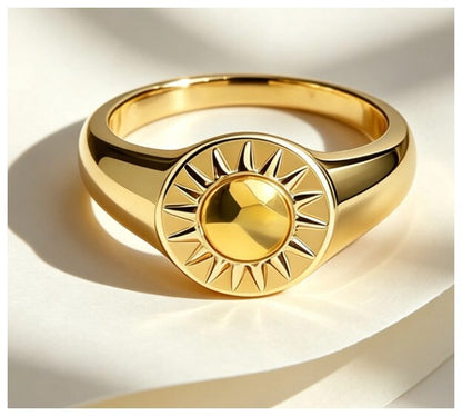 Yellow sun - Ring - Gold - CZs - Size 6