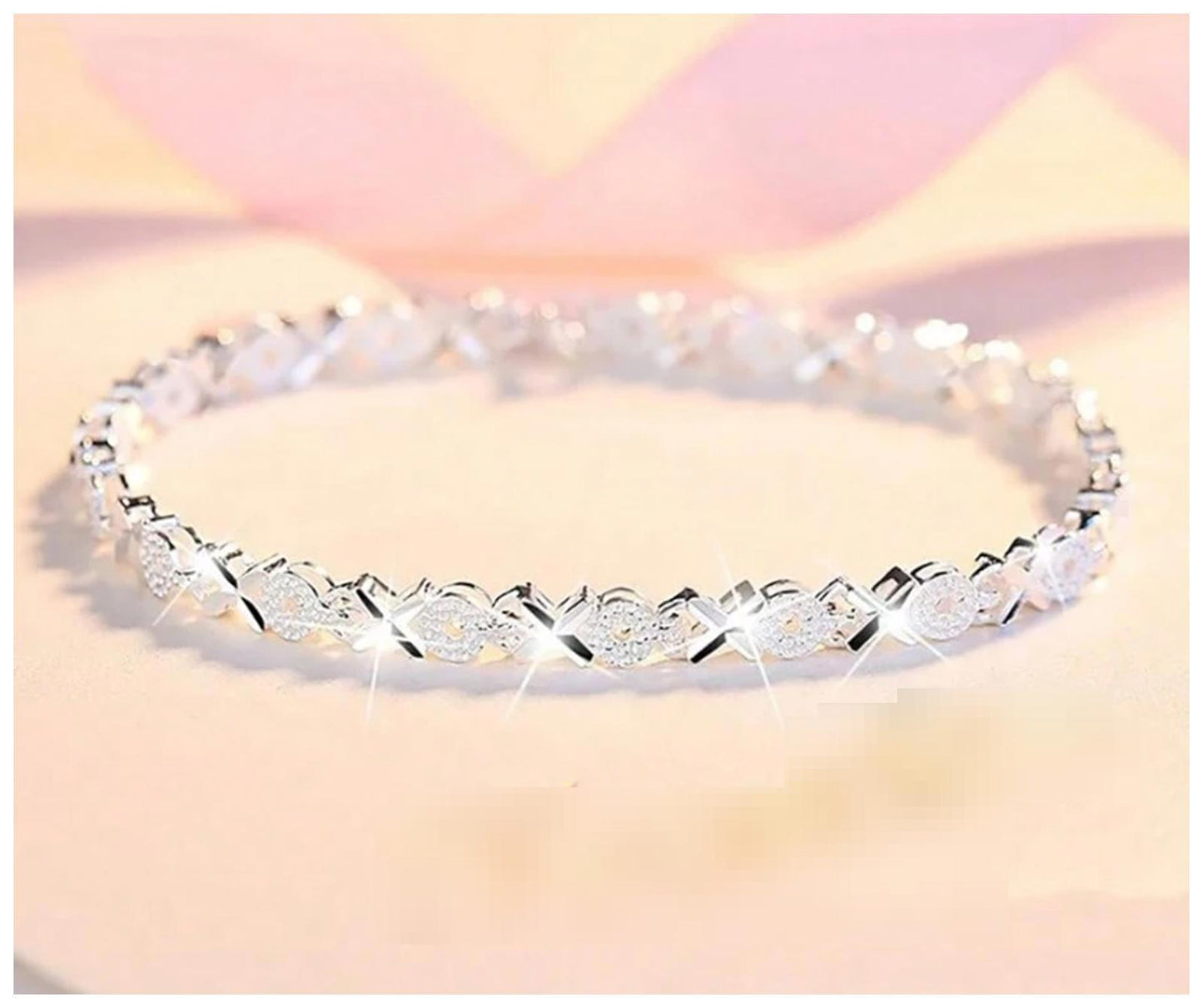 Xs and Os - Bracelet - Silver - 6.5 - 8"