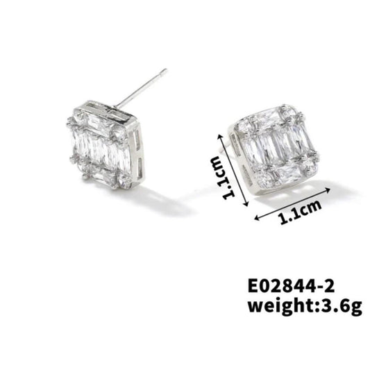 Square Baguette Studs - silver - CZs - 1.1cm